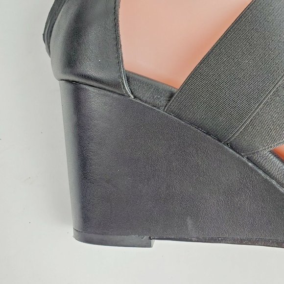 Donald Pliner Lelle Women's Black Strappy Caged Wedge Sandals Sz 9.5M - Picture 5 of 10